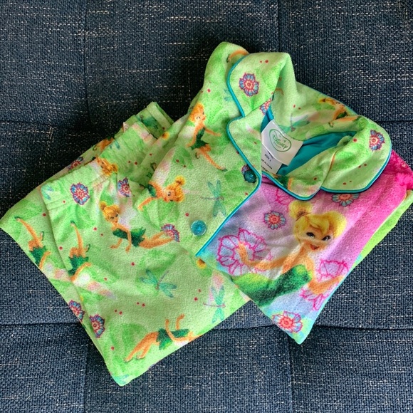 Disney Jammies - Picture 1 of 3